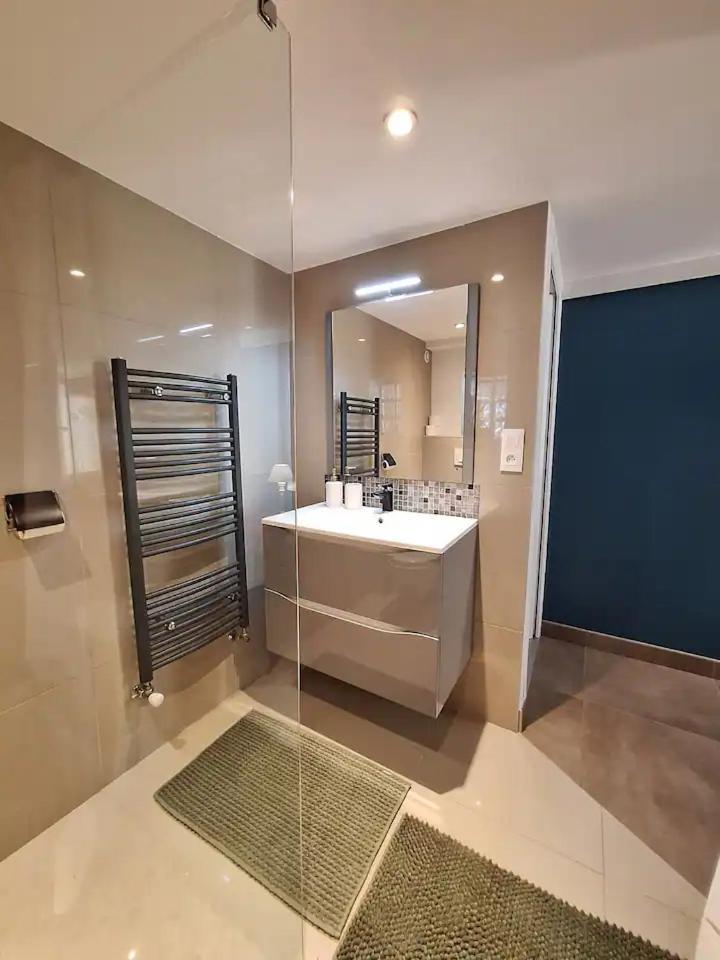 Appartement Moderne Avec Terrasse - Proche Mer Аґон-Кутенвіль Екстер'єр фото